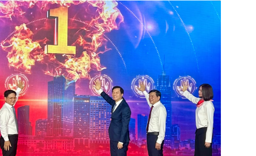 “Xuyên không thời gian” xem Bác Hồ đọc Tuyên ngôn độc lập
